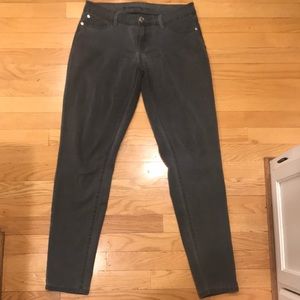 Gray skinny jeans